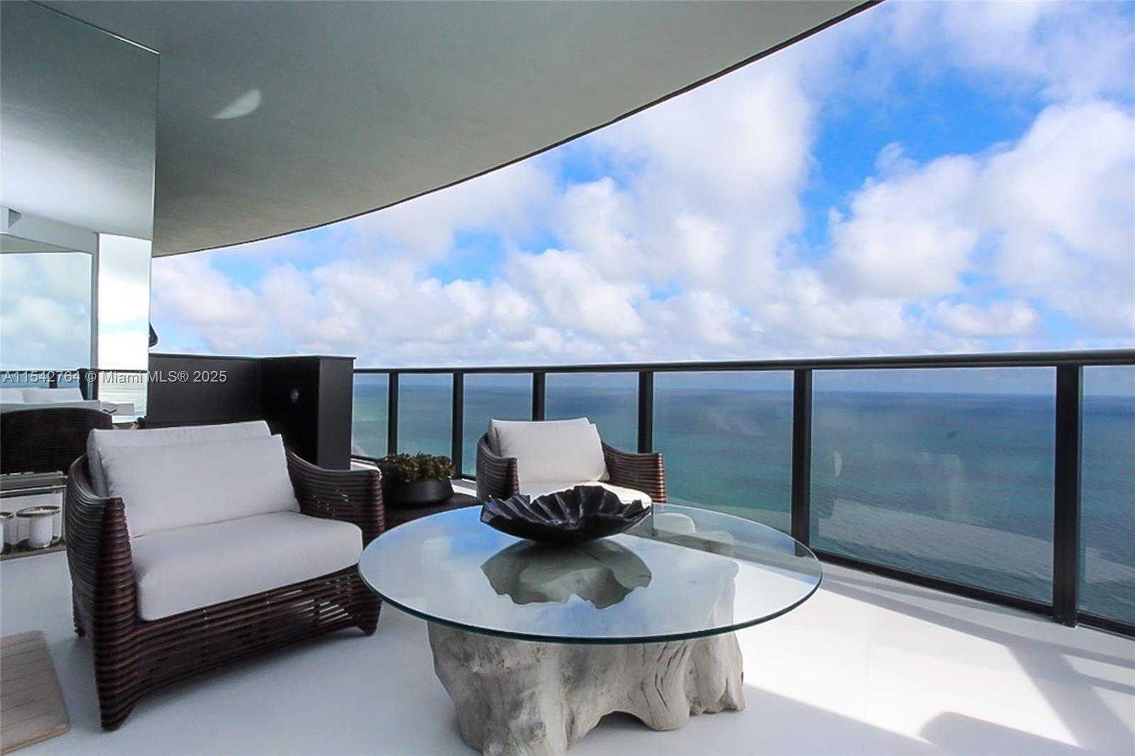 Small Image of 18555 COLLINS AVE #4605, Sunny Isles Beach Number 5