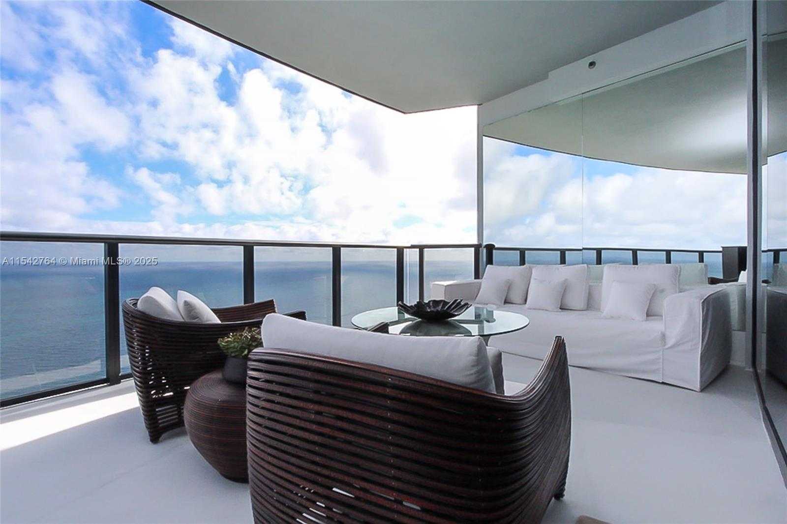 Small Image of 18555 COLLINS AVE #4605, Sunny Isles Beach Number 6