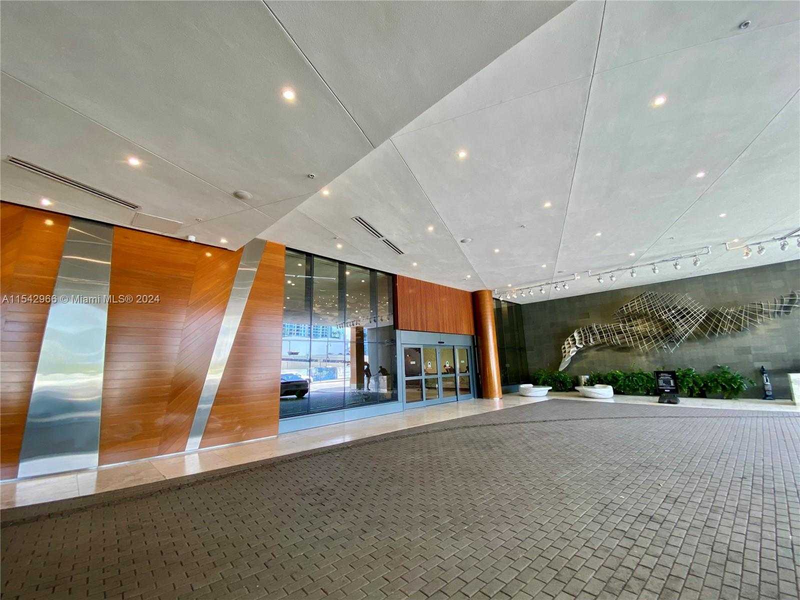 Small Image of 68 SOUTH EAST 6TH ST #2707, Miami Number 34