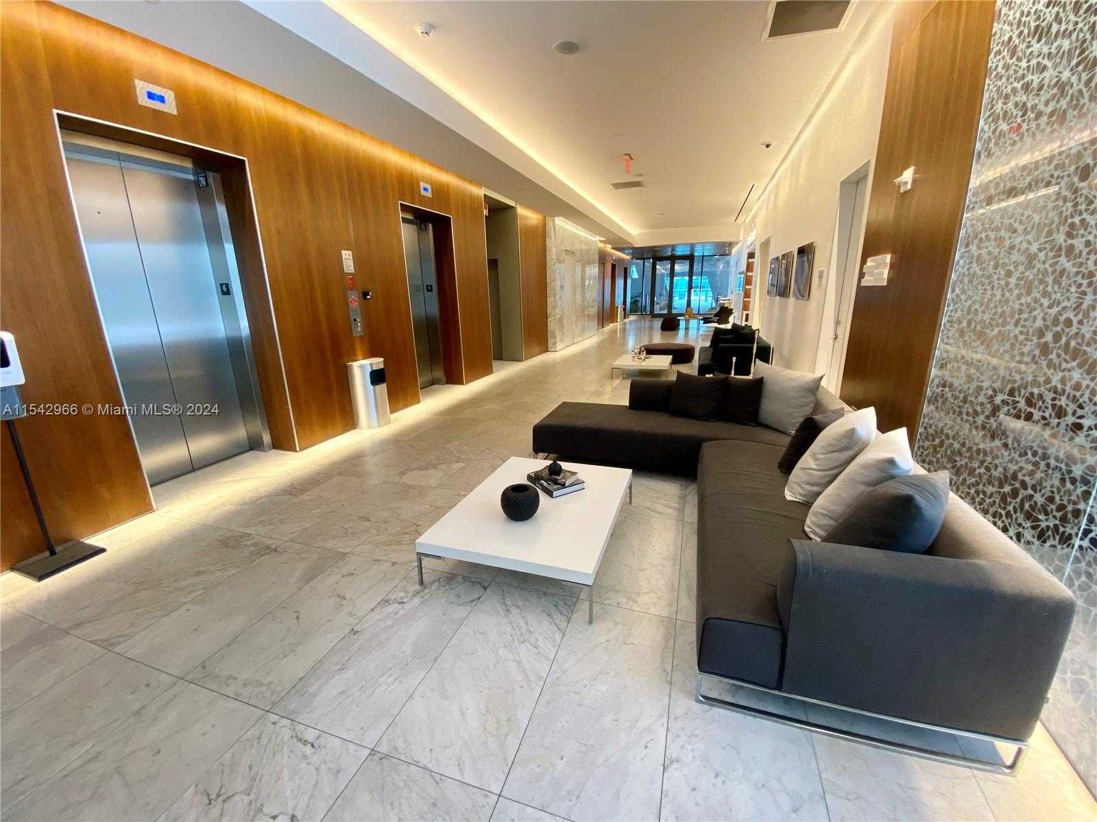 Small Image of 68 SOUTH EAST 6TH ST #2707, Miami Number 38