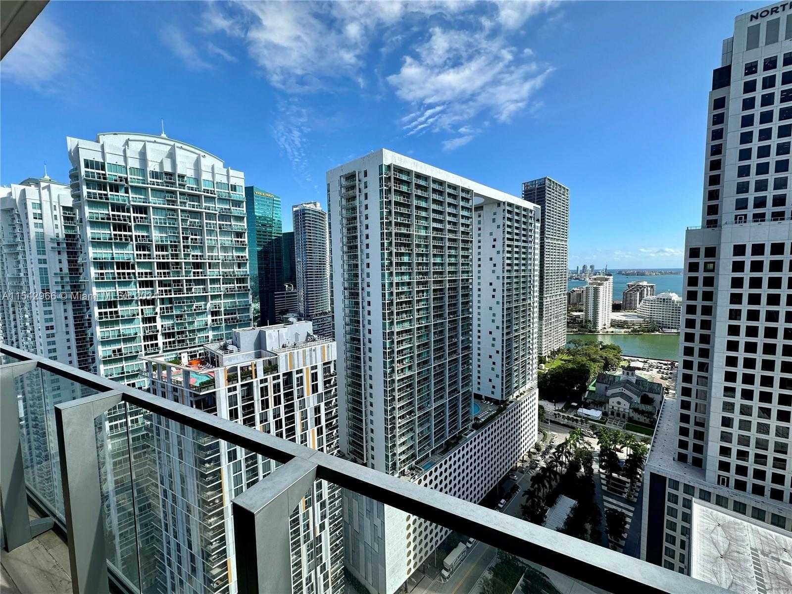 Small Image of 68 SOUTH EAST 6TH ST #2707, Miami Number 4