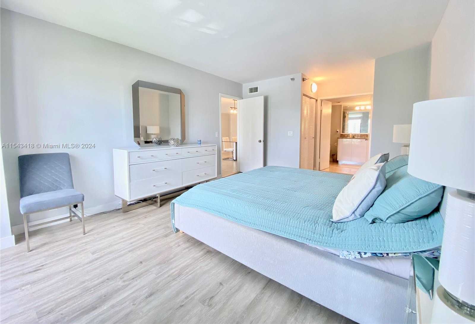 Small Image of 3300 NORTH EAST 191ST ST #817, Aventura Number 16
