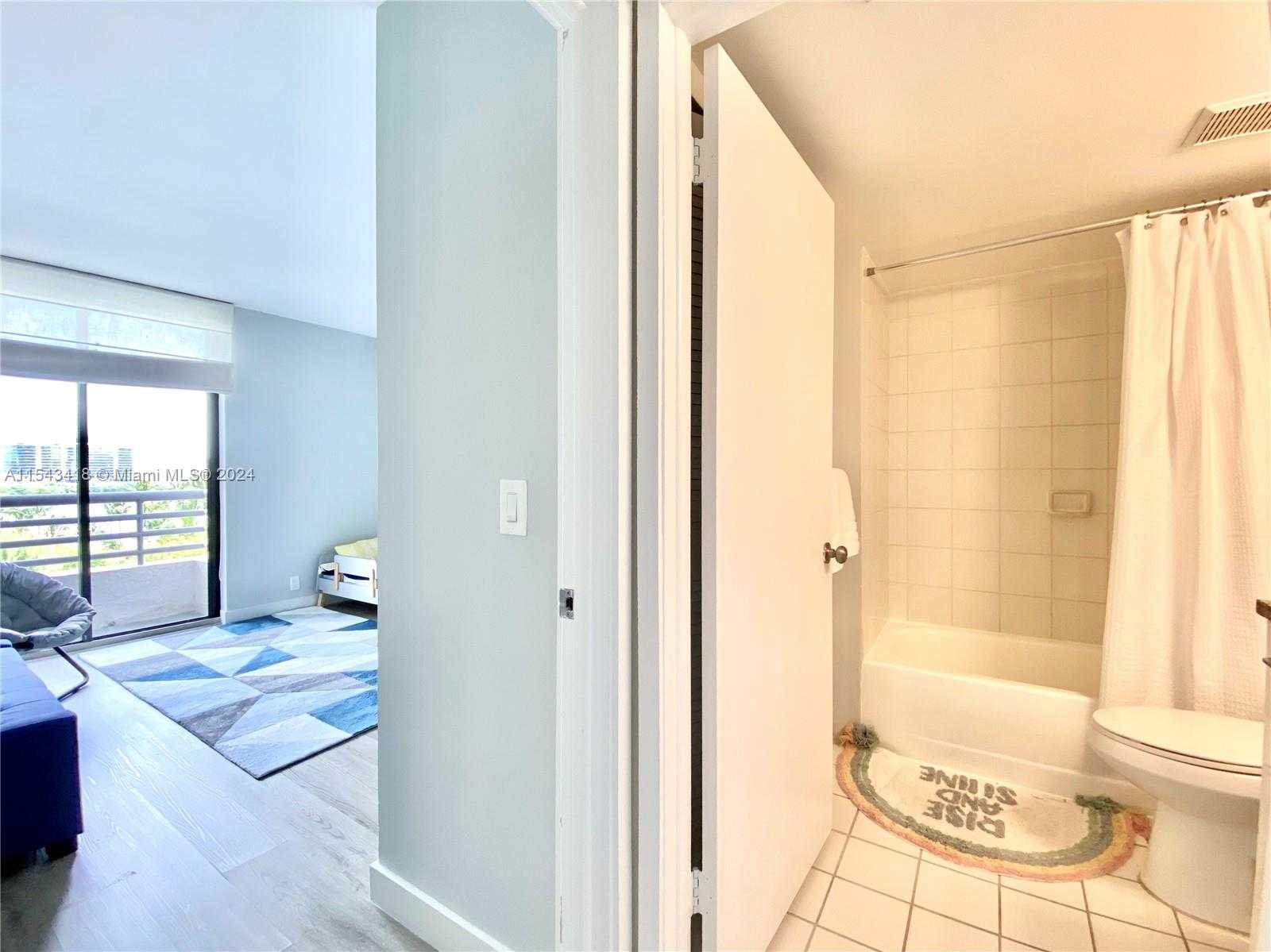 Small Image of 3300 NORTH EAST 191ST ST #817, Aventura Number 18