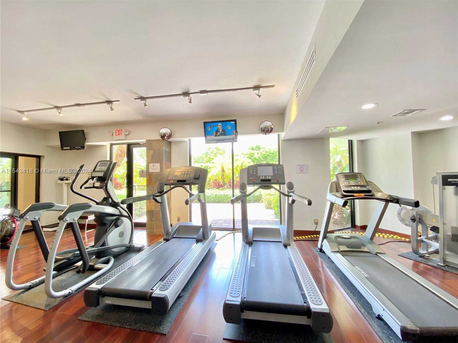 Small Image of 3300 NORTH EAST 191ST ST #817, Aventura Number 34
