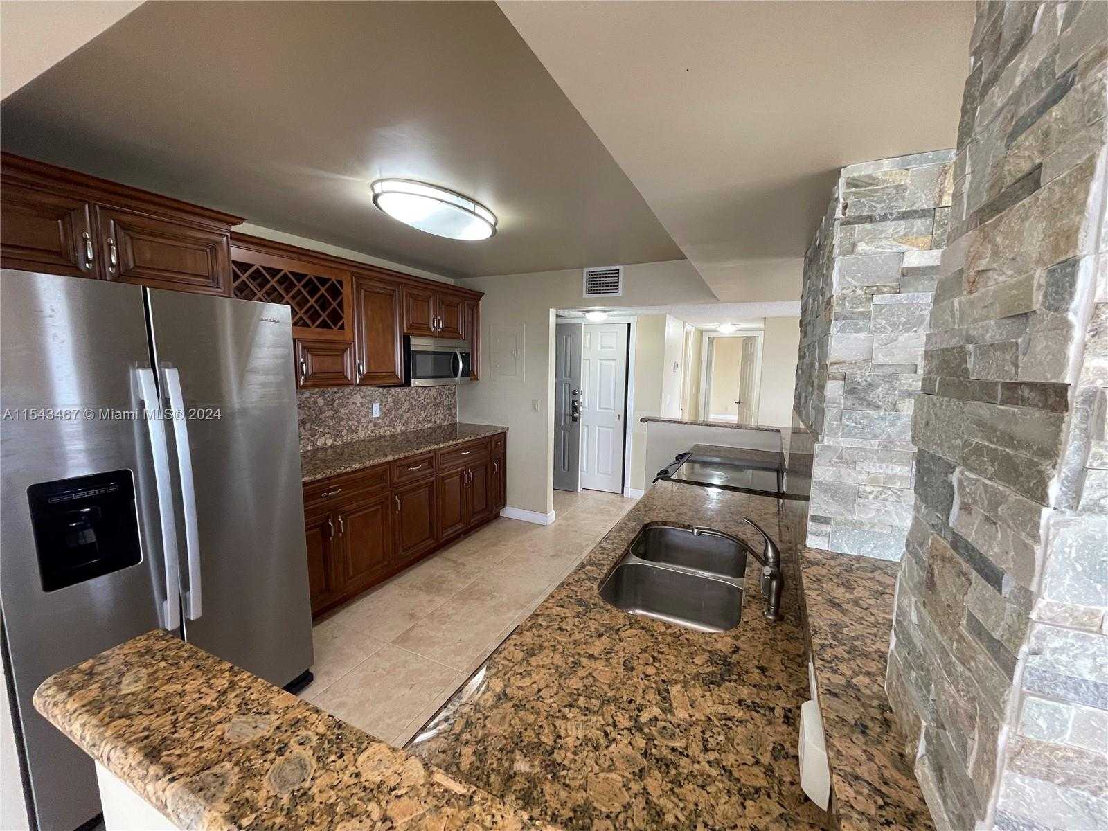 Small Image of 200 Leslie Dr, Hallandale Beach, FL 33009, USA Number 3