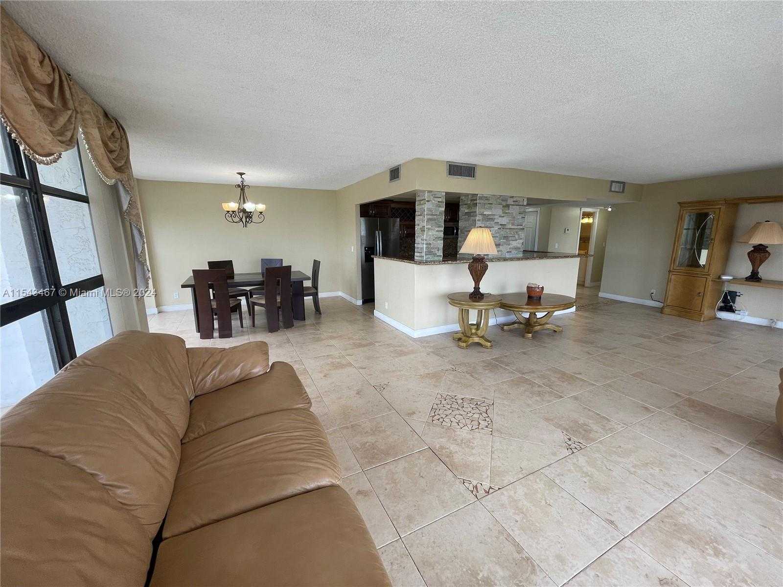 Small Image of 200 Leslie Dr, Hallandale Beach, FL 33009, USA Number 40