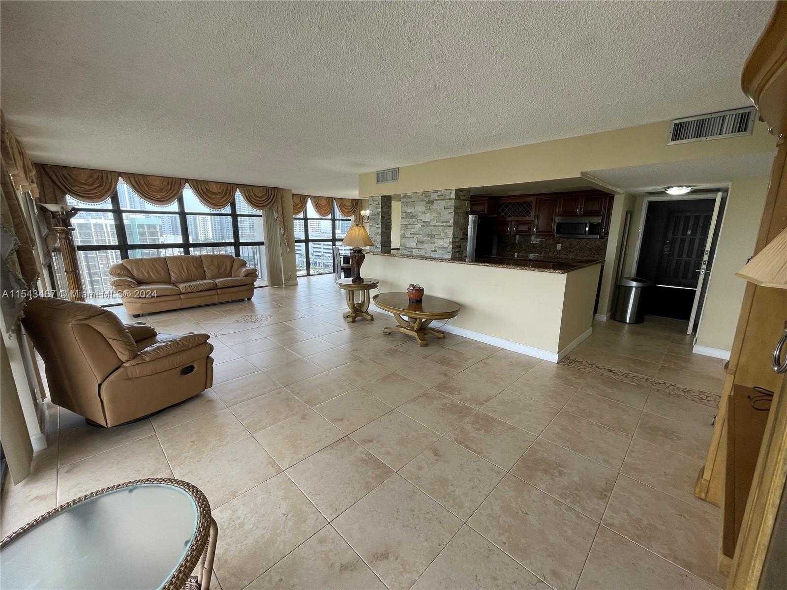 Small Image of 200 Leslie Dr, Hallandale Beach, FL 33009, USA Number 41