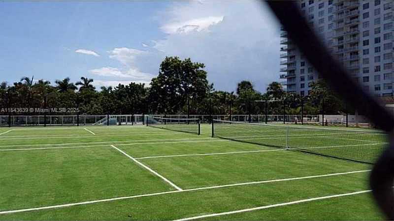 Small Image of 2801 NORTH EAST 183RD ST #2103W, Aventura Number 26