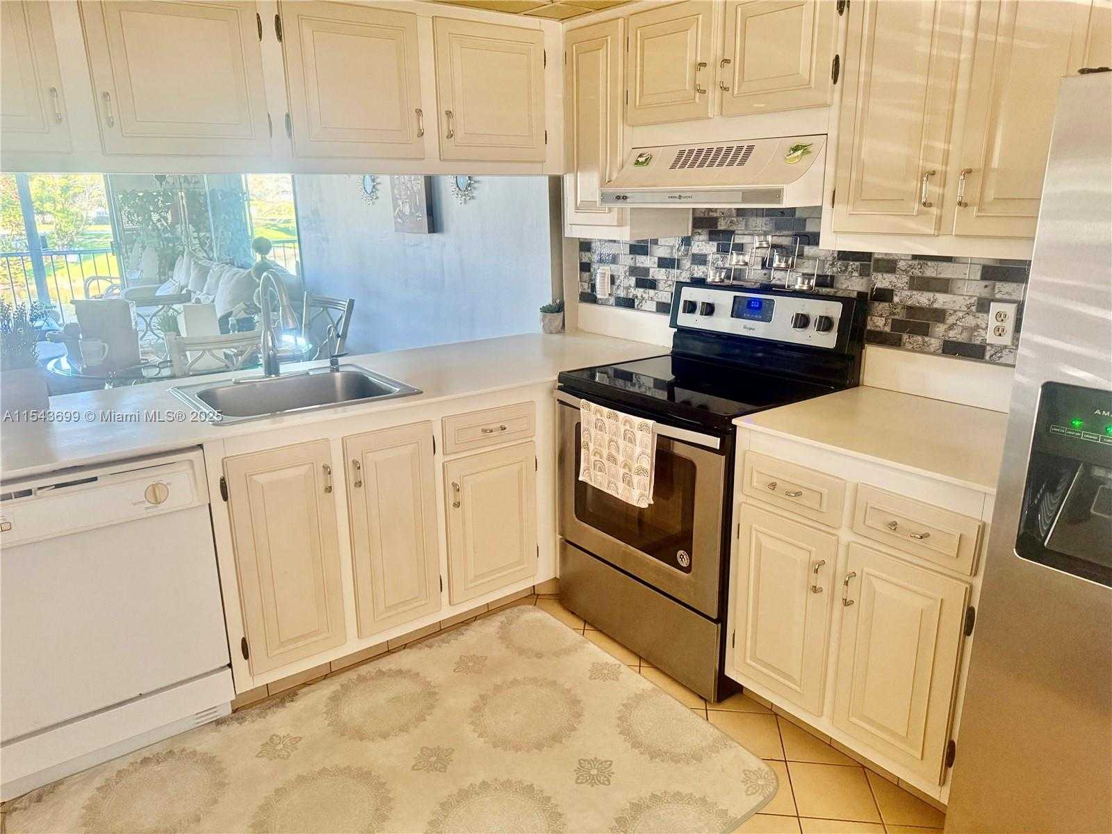 Small Image of 2709 NASSAU BND #G2, Coconut Creek Number 7