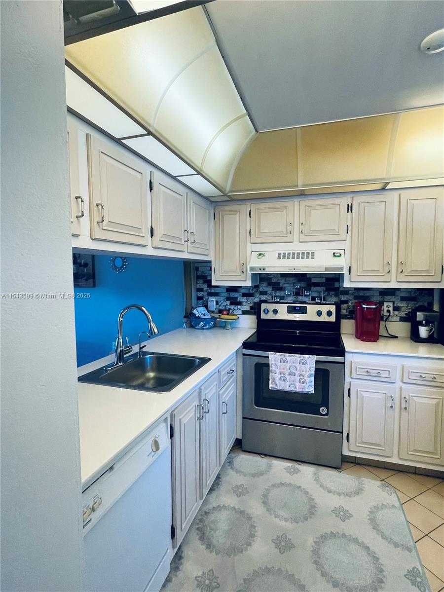 Small Image of 2709 NASSAU BND #G2, Coconut Creek Number 9
