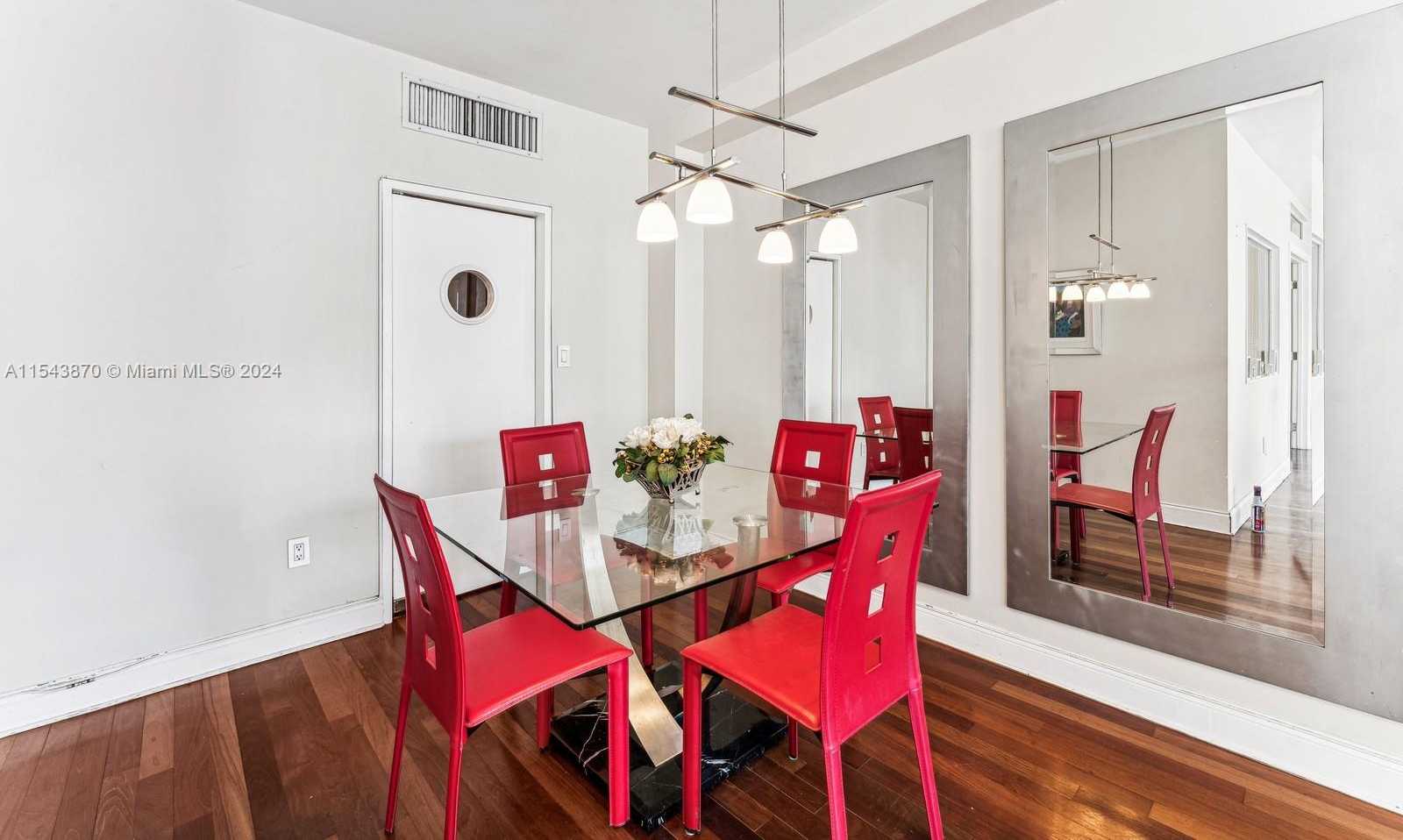 Small Image of 5255 COLLINS AVE #12B, Miami Beach Number 8