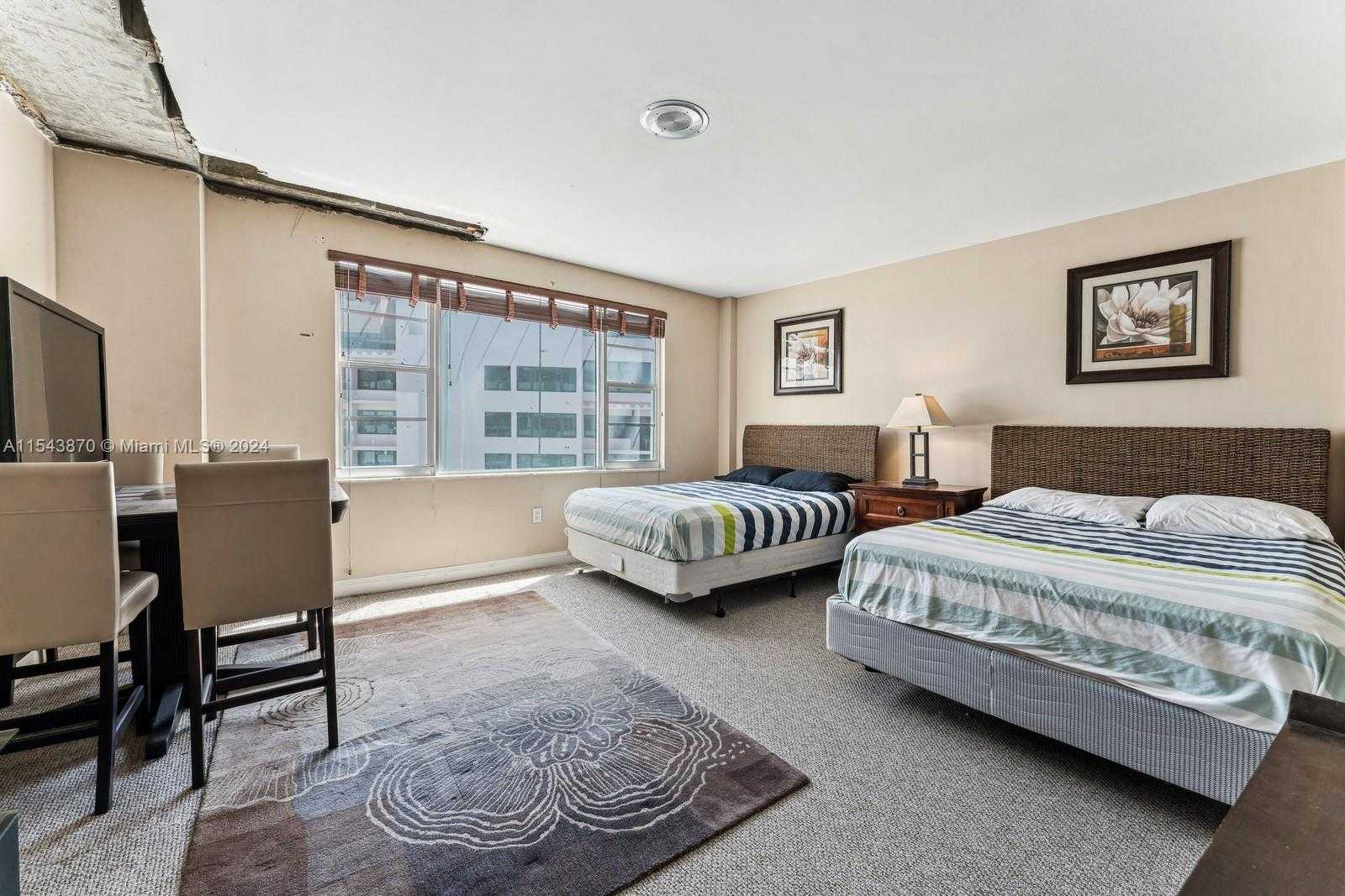 Small Image of 5255 COLLINS AVE #12B, Miami Beach Number 9