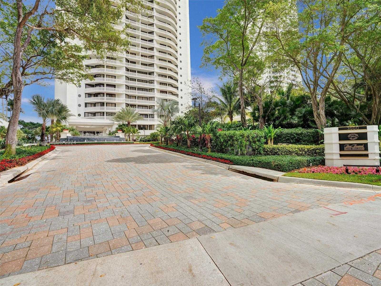 Small Image of 3000 Island Blvd, Aventura, FL 33160, USA Number 37