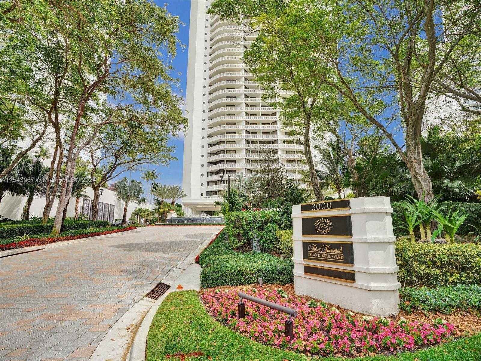 Small Image of 3000 Island Blvd, Aventura, FL 33160, USA Number 38