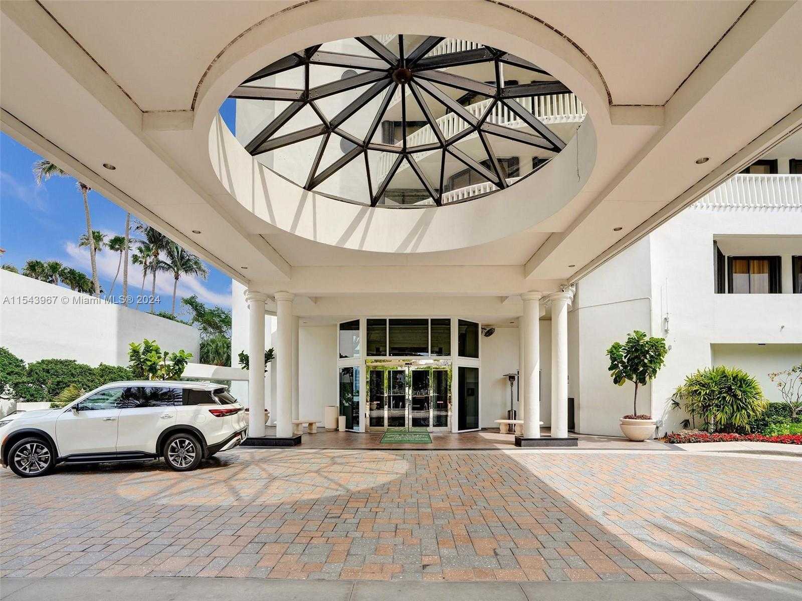 Small Image of 3000 Island Blvd, Aventura, FL 33160, USA Number 43