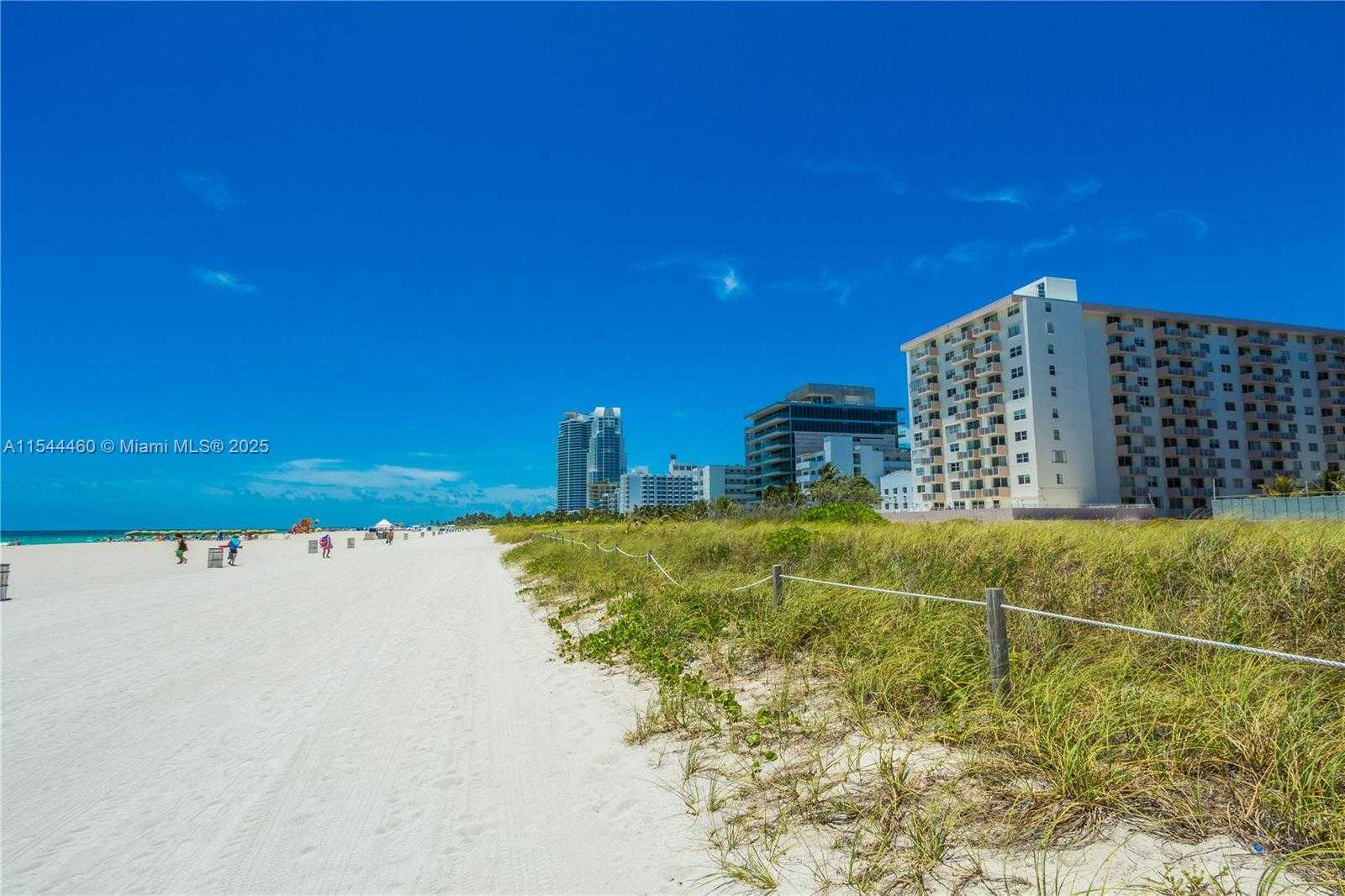 Small Image of 345 OCEAN DR #411, Miami Beach Number 16
