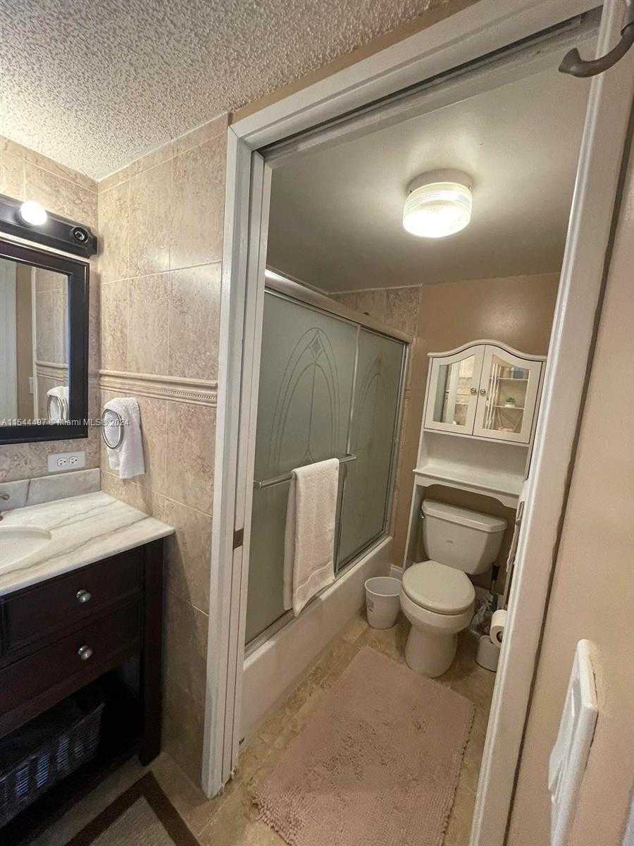 Small Image of 17021 NORTH BAY RD #318, Sunny Isles Beach Number 22