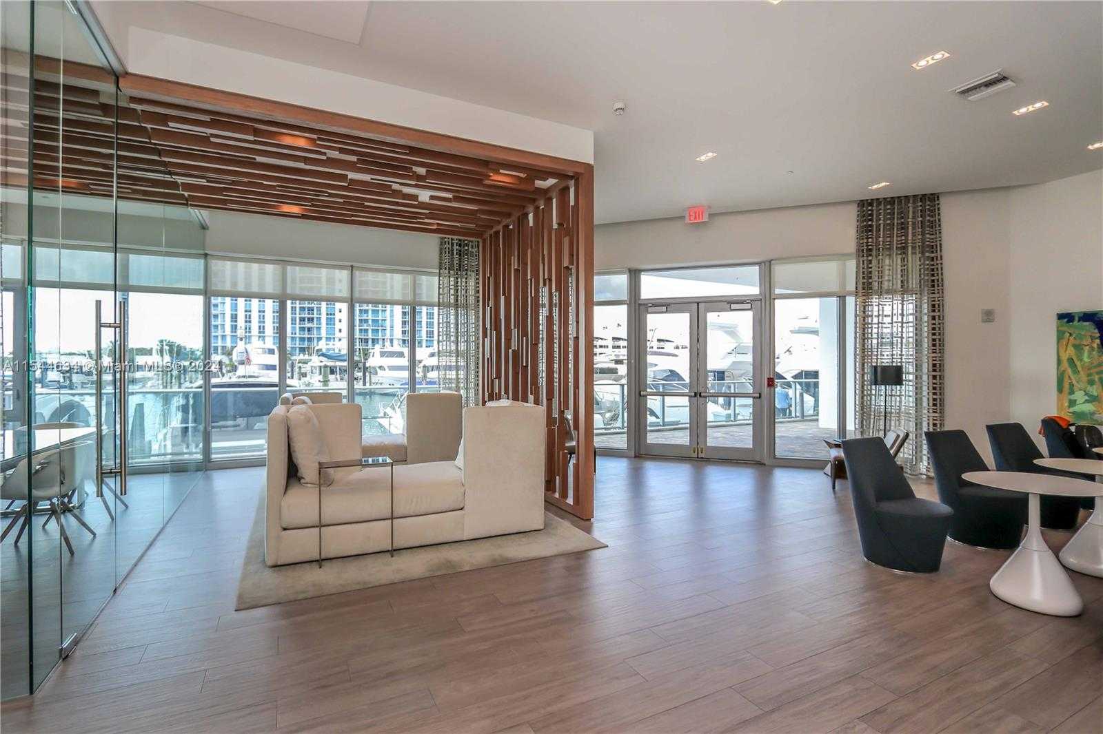 Small Image of 17301 BISCAYNE BLVD #1201, North Miami Beach Number 20