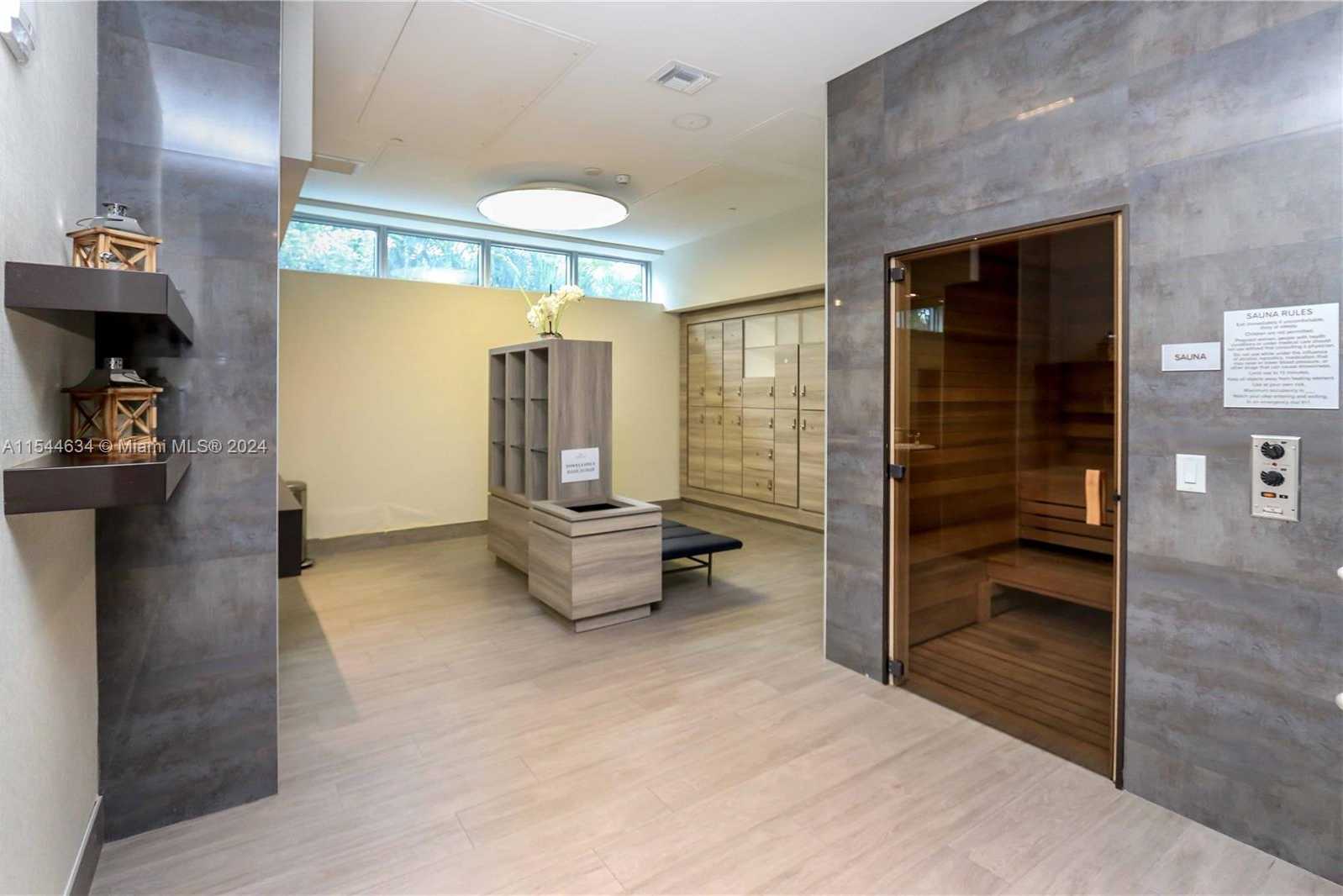 Small Image of 17301 BISCAYNE BLVD #1201, North Miami Beach Number 21
