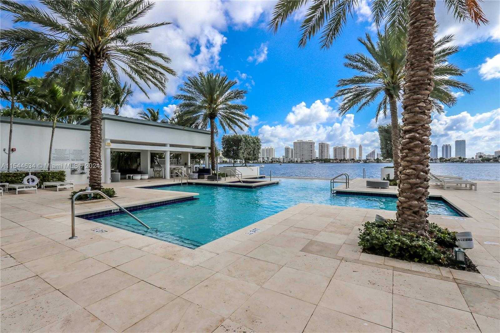 Small Image of 17301 BISCAYNE BLVD #1201, North Miami Beach Number 26