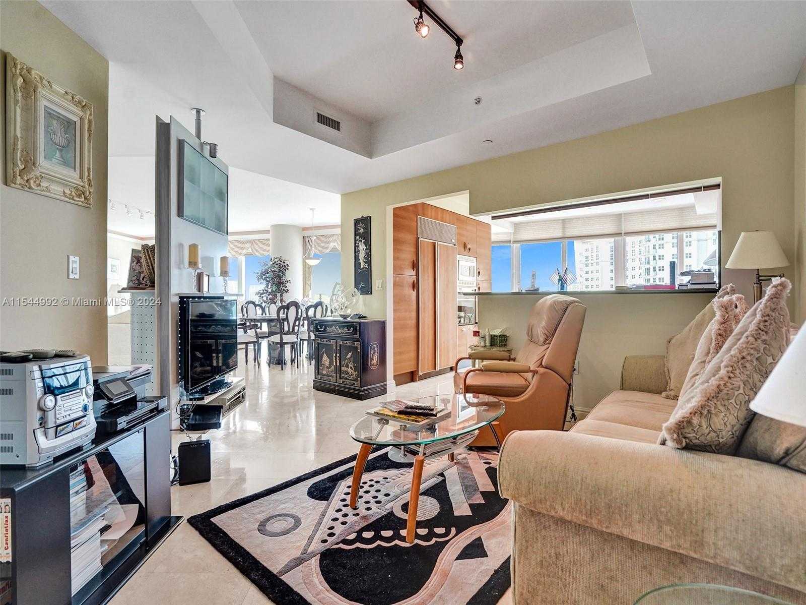 Small Image of 19955 NORTH EAST 38TH CT #901, Aventura Number 12