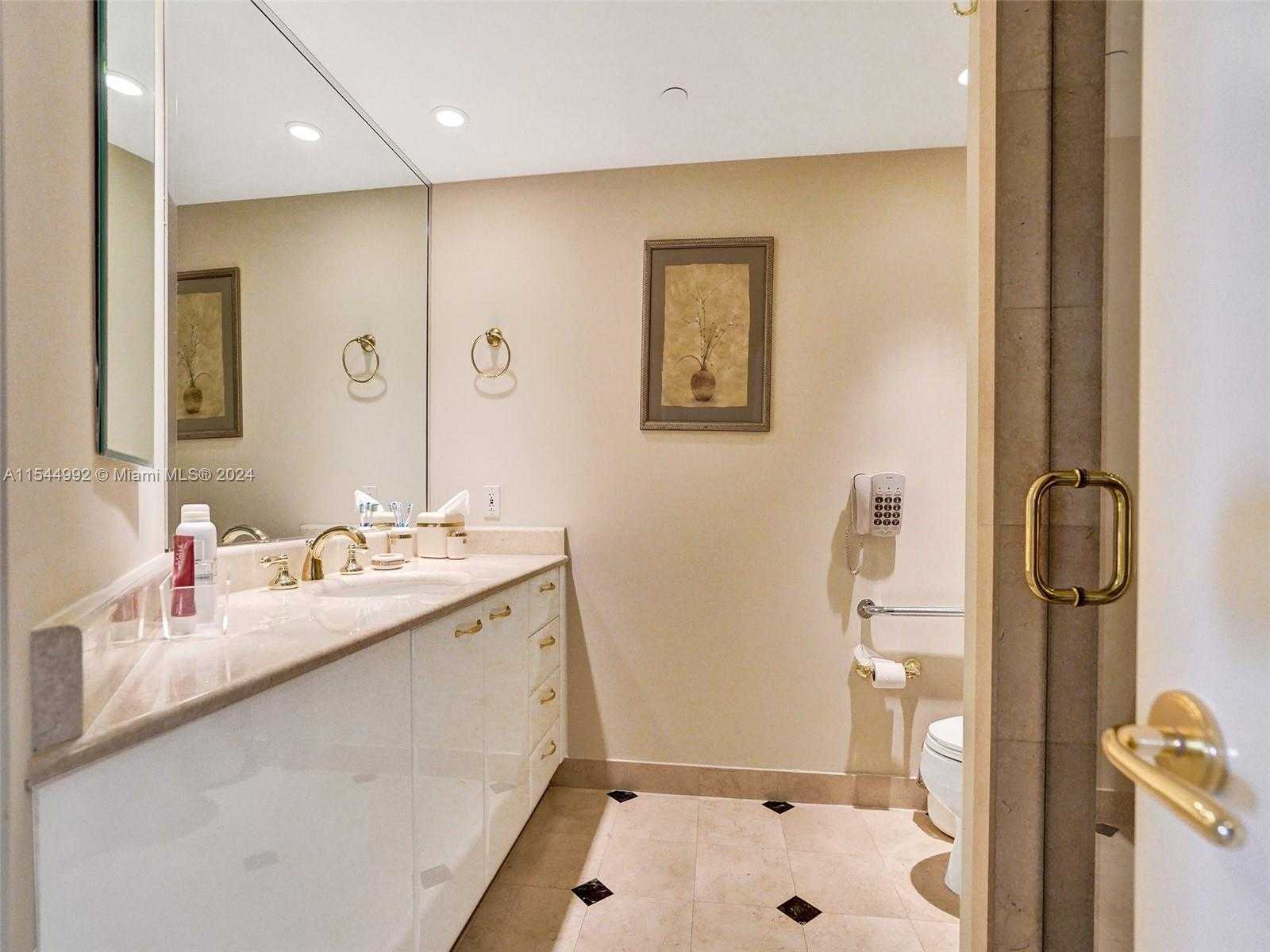 Small Image of 19955 NORTH EAST 38TH CT #901, Aventura Number 25