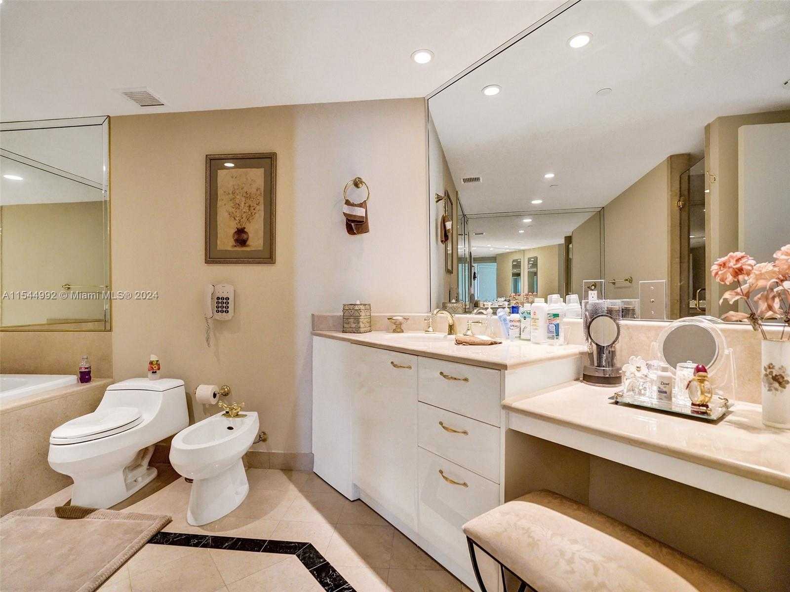 Small Image of 19955 NORTH EAST 38TH CT #901, Aventura Number 26