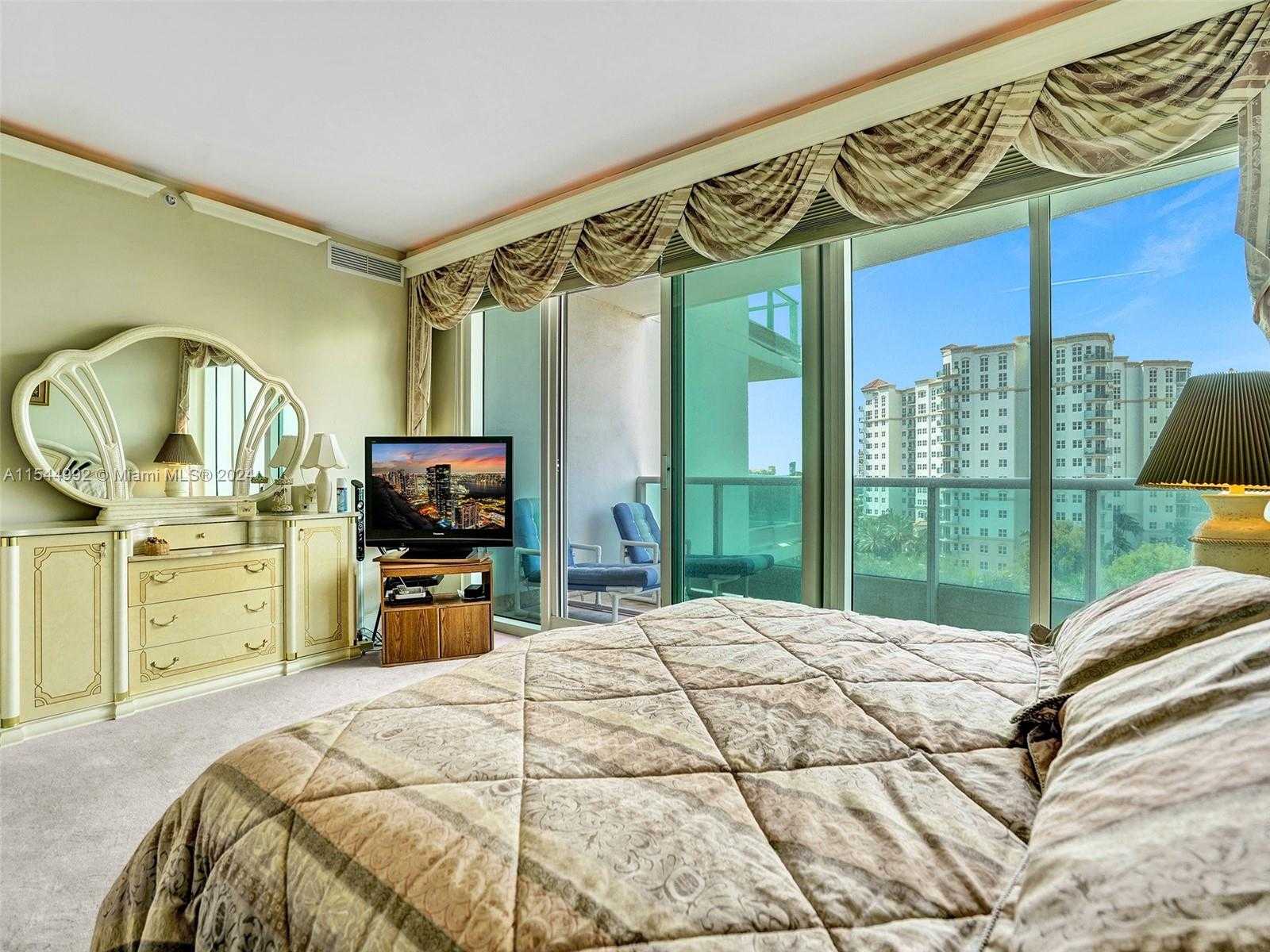 Small Image of 19955 NORTH EAST 38TH CT #901, Aventura Number 31