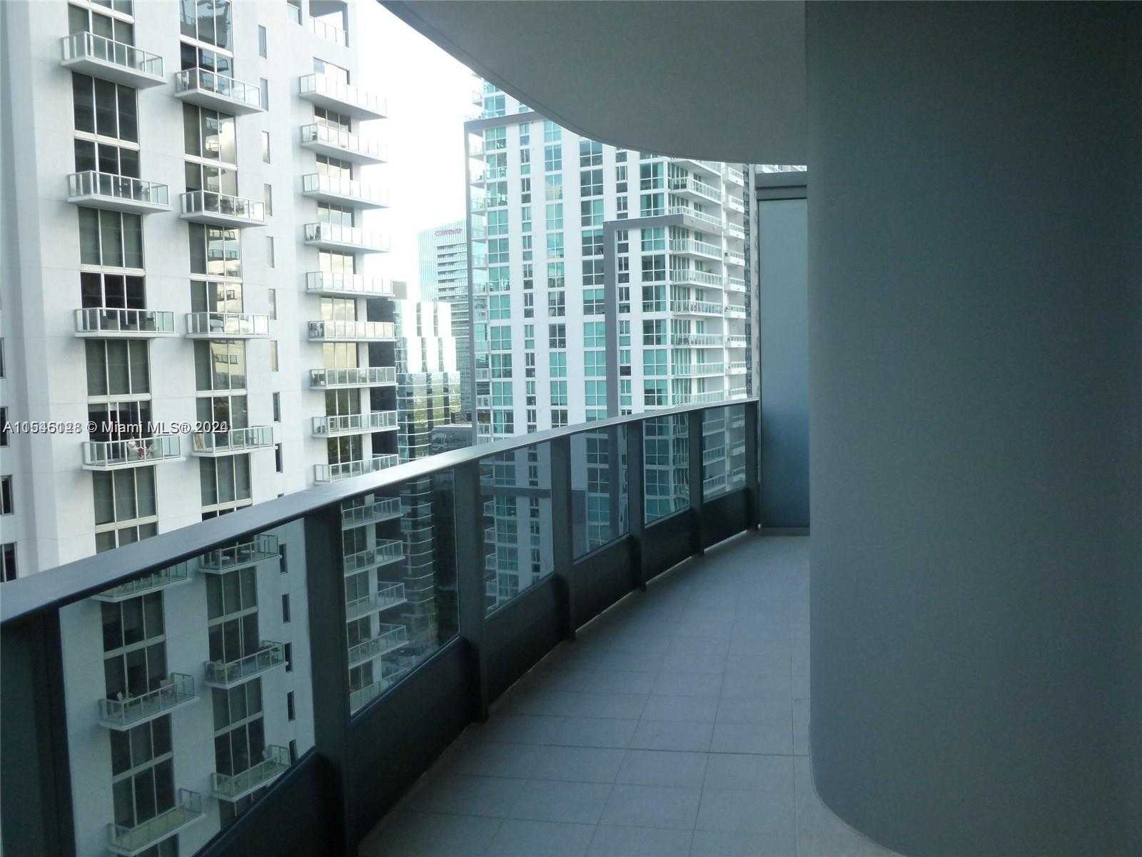 Small Image of 1000 BRICKELL PLZ #2805, Miami Number 2