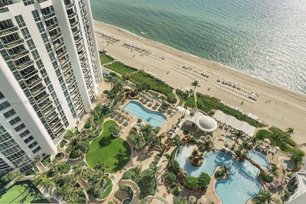 Small Image of 18001 COLLINS AVE #717, Sunny Isles Beach Number 14