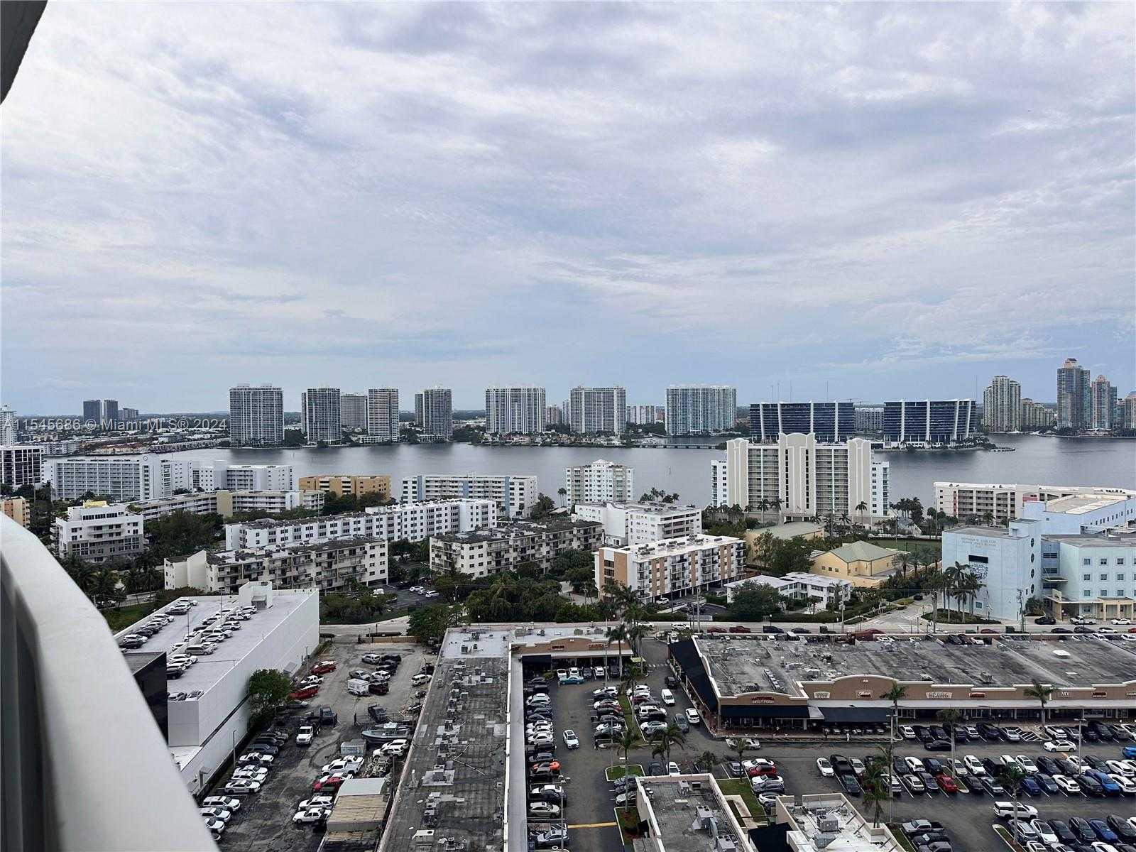 Small Image of 18001 COLLINS AVE #1803, Sunny Isles Beach Number 10