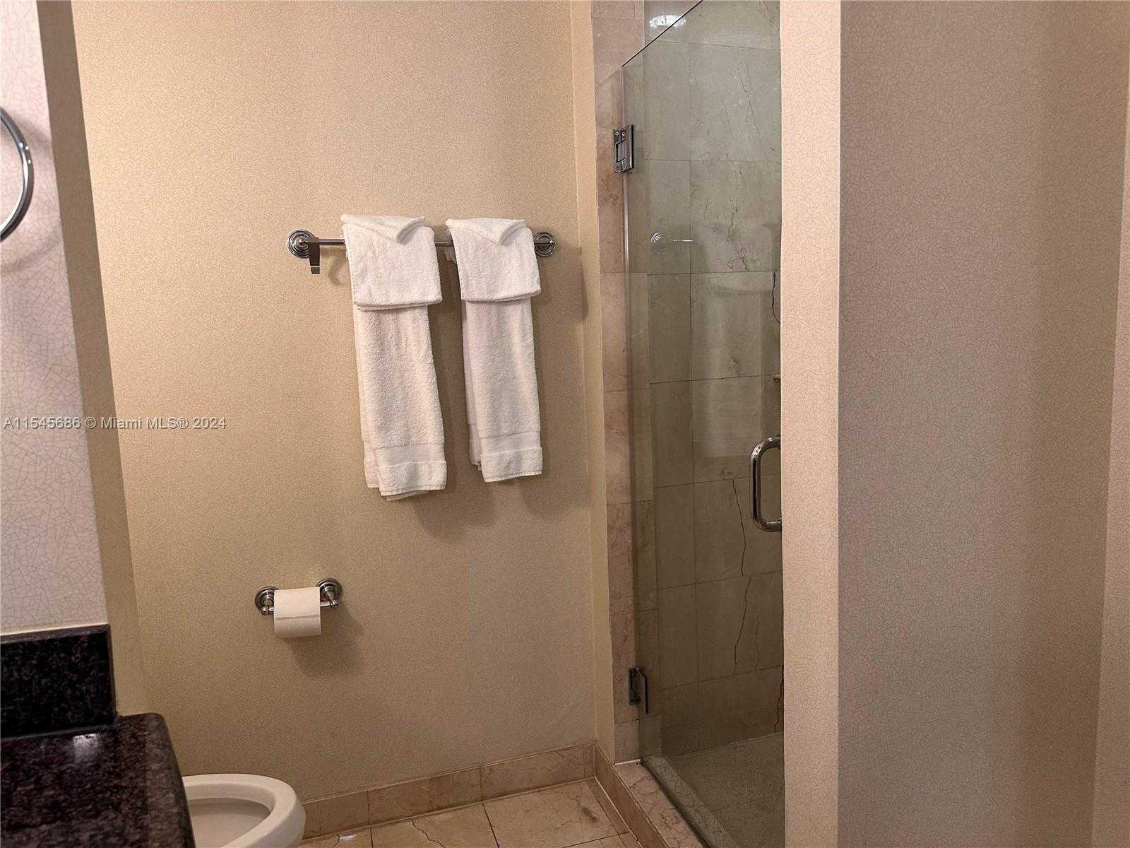 Small Image of 18001 COLLINS AVE #1803, Sunny Isles Beach Number 7