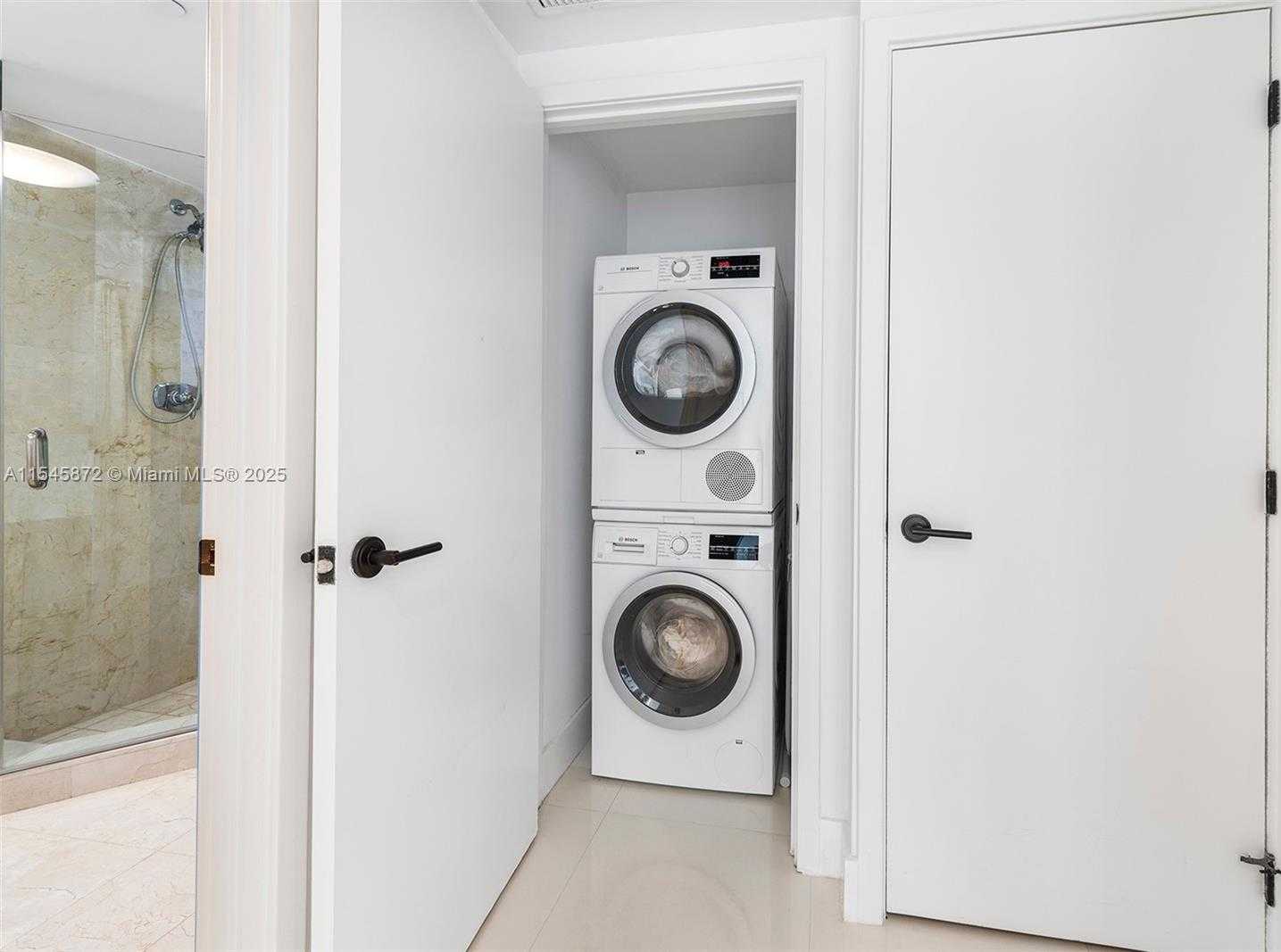 Small Image of 6801 COLLINS AVE #1206, Miami Beach Number 21