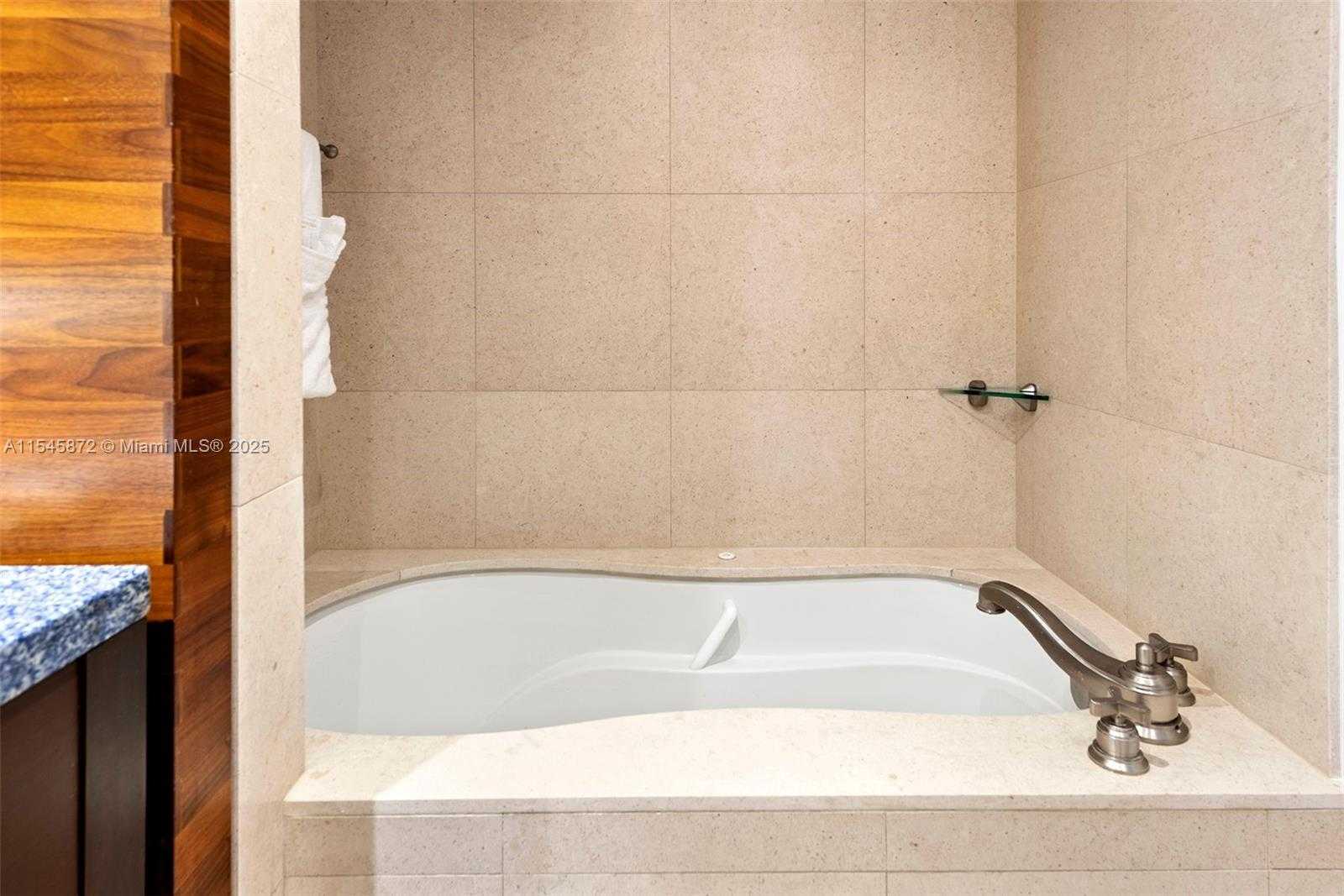 Small Image of 6801 COLLINS AVE #1206, Miami Beach Number 33