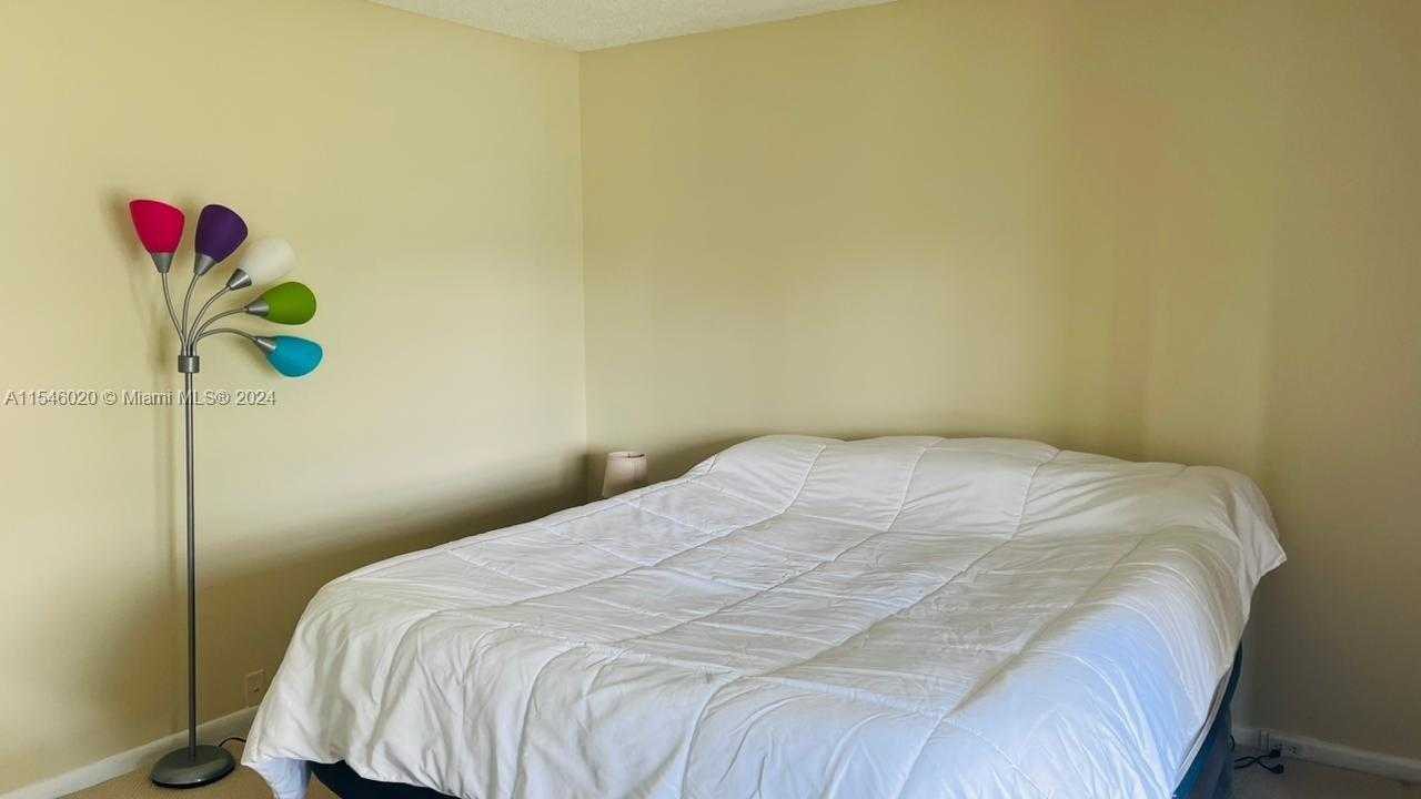 Small Image of 63 FANSHAW B #63, Boca Raton Number 11