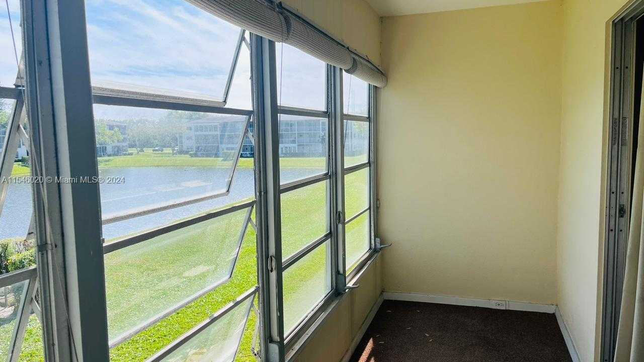 Small Image of 63 FANSHAW B #63, Boca Raton Number 16