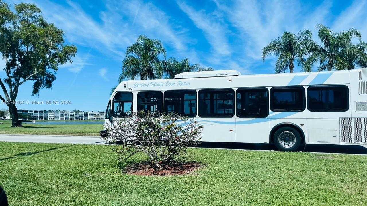 Small Image of 63 FANSHAW B #63, Boca Raton Number 23