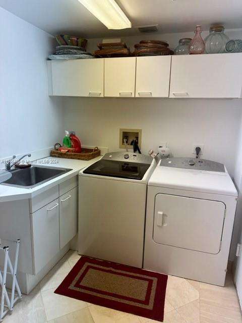 Small Image of 3802 #1704, Aventura Number 11