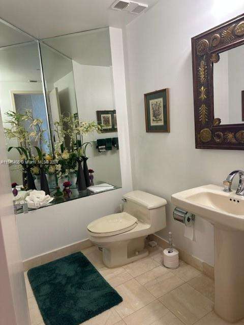 Small Image of 3802 #1704, Aventura Number 12