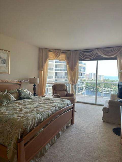 Small Image of 3802 #1704, Aventura Number 6