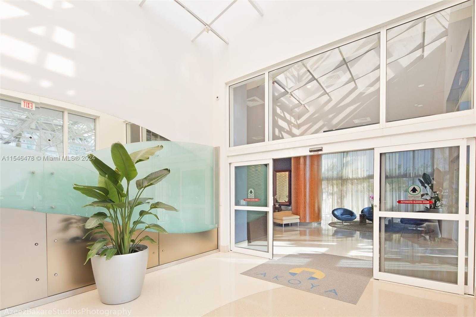 Small Image of 6365 COLLINS AVE #1408, Miami Beach Number 12