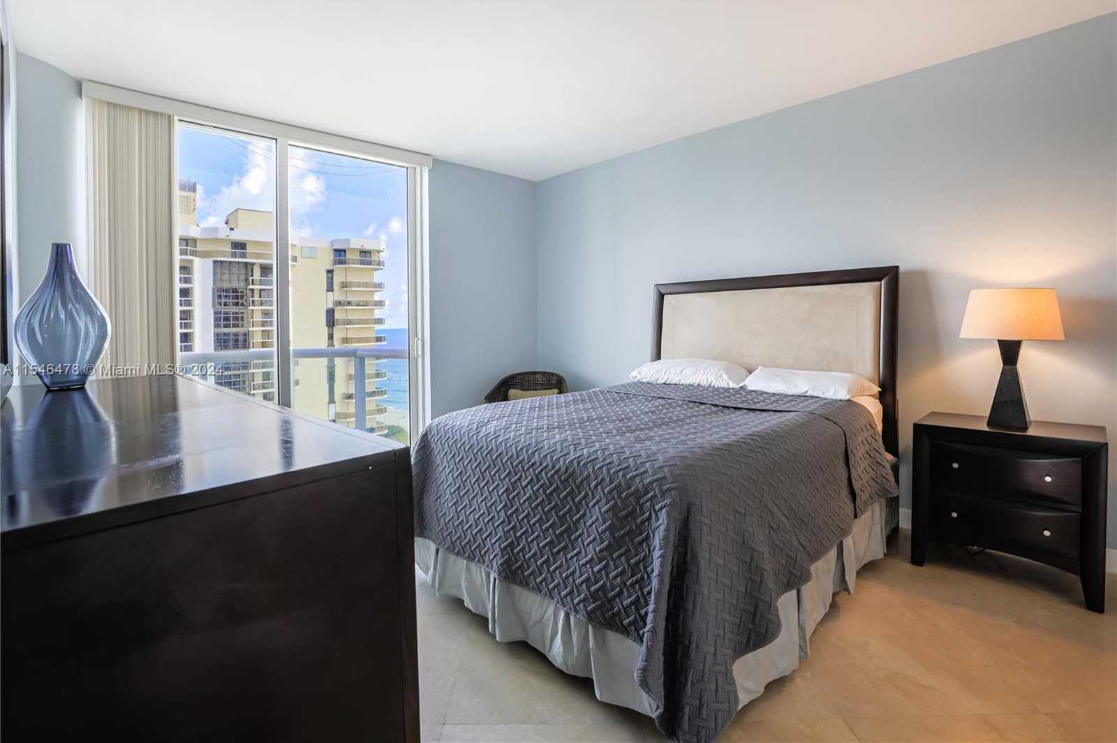 Small Image of 6365 COLLINS AVE #1408, Miami Beach Number 20