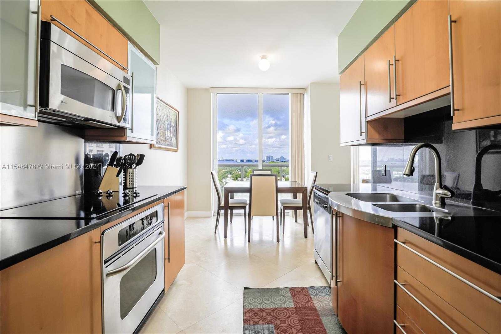 Small Image of 6365 COLLINS AVE #1408, Miami Beach Number 24
