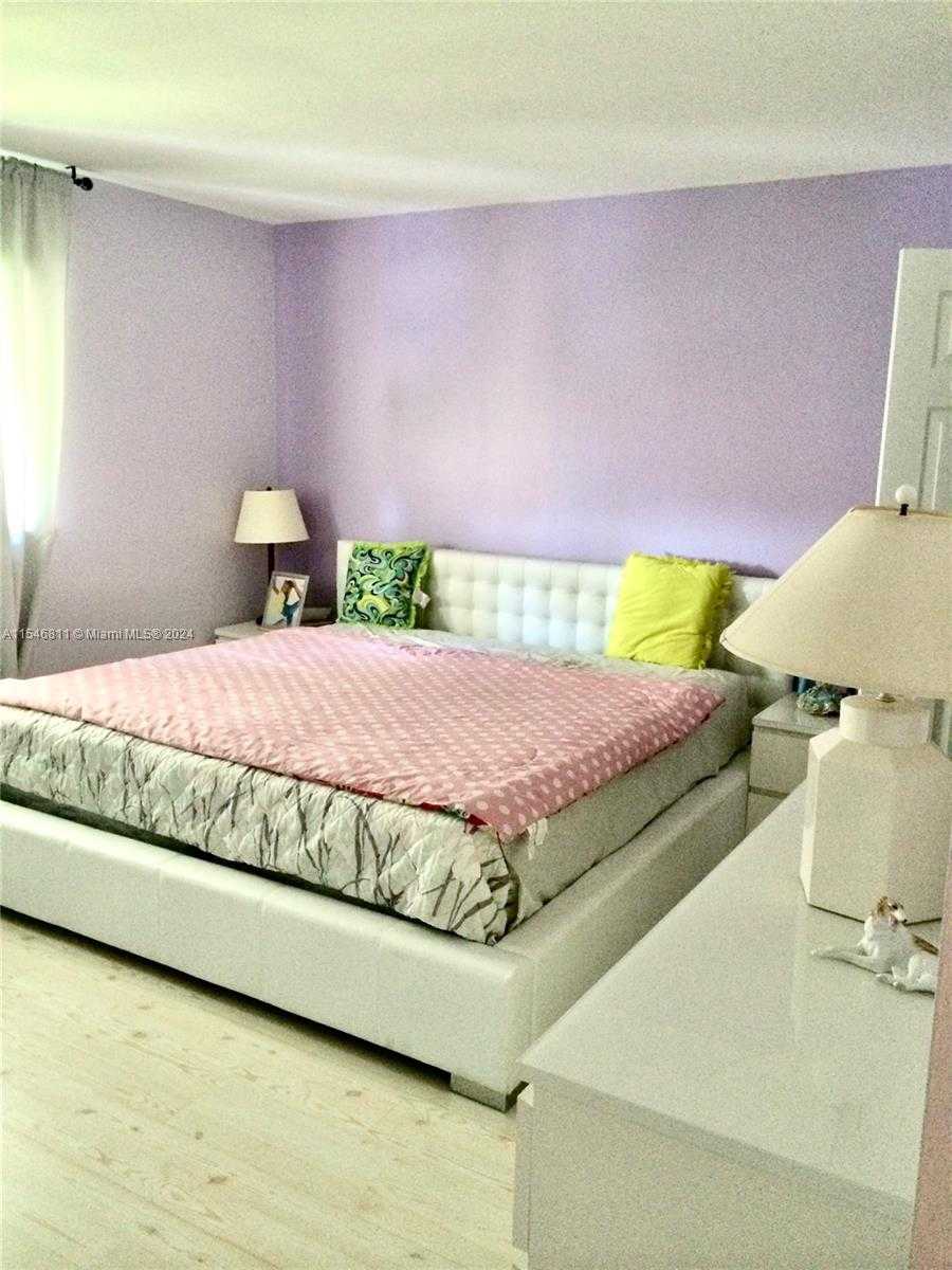 Small Image of 319 NORTH EAST 14TH AVE #602, Hallandale Beach Number 17