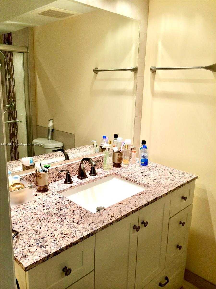 Small Image of 319 NORTH EAST 14TH AVE #602, Hallandale Beach Number 20