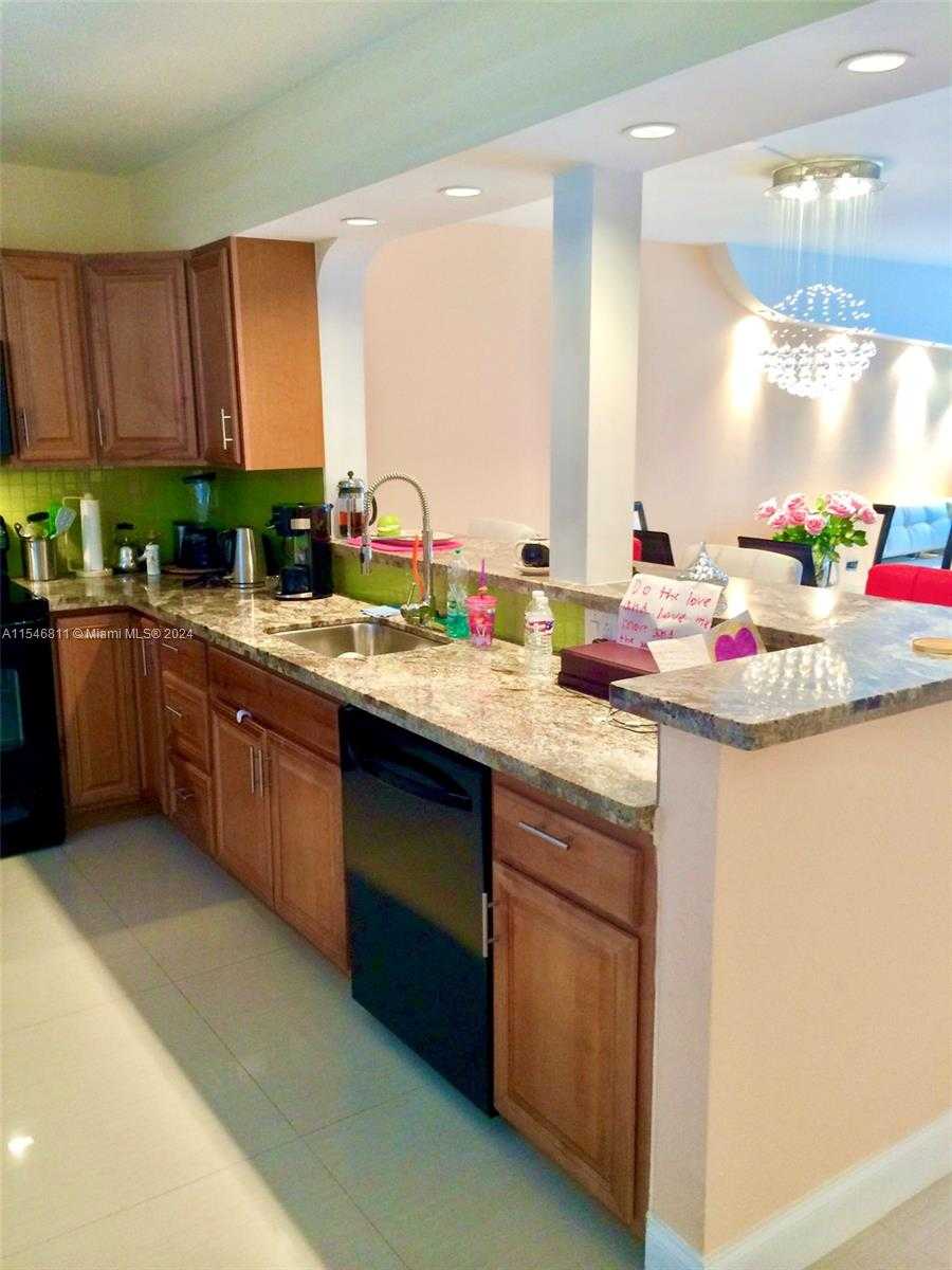 Small Image of 319 NORTH EAST 14TH AVE #602, Hallandale Beach Number 9