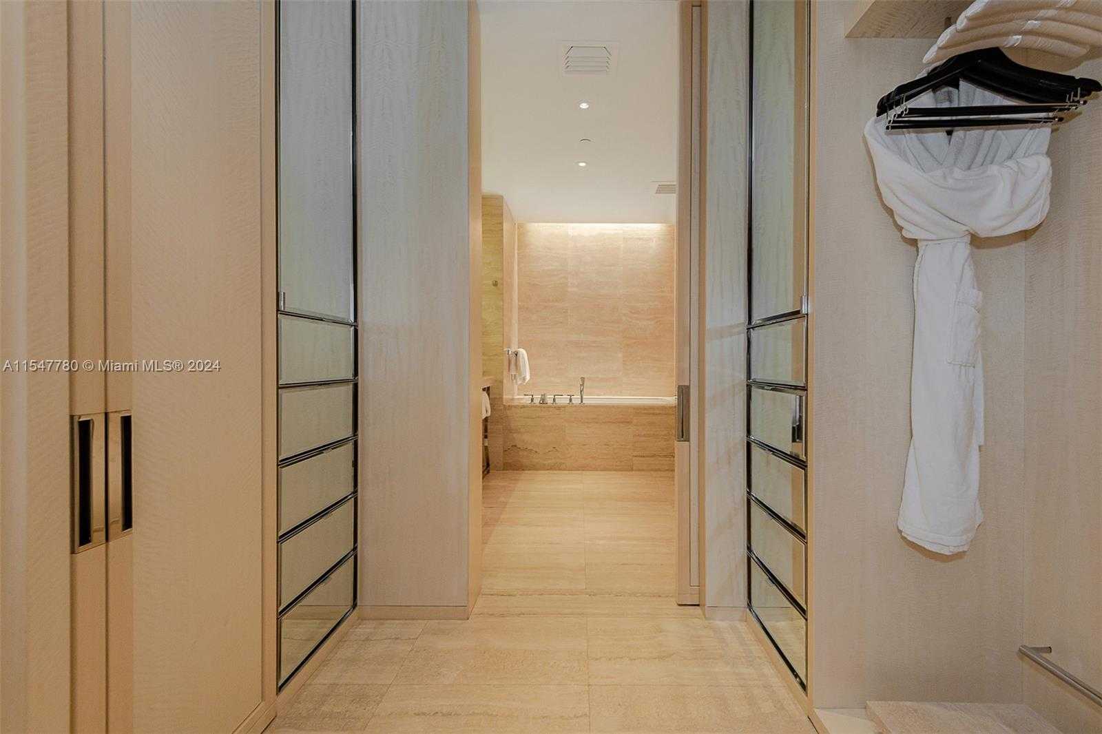 Small Image of 9703 COLLINS AVE #1001, Bal Harbour Number 24