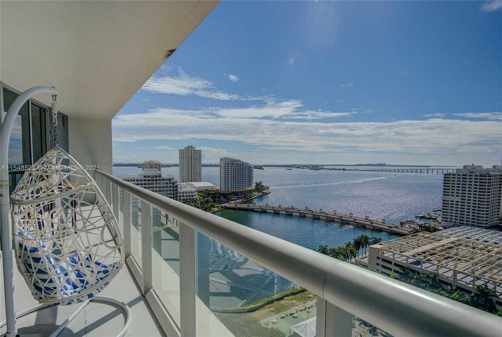 Small Image of 495 BRICKELL AVE #2111, Miami Number 13