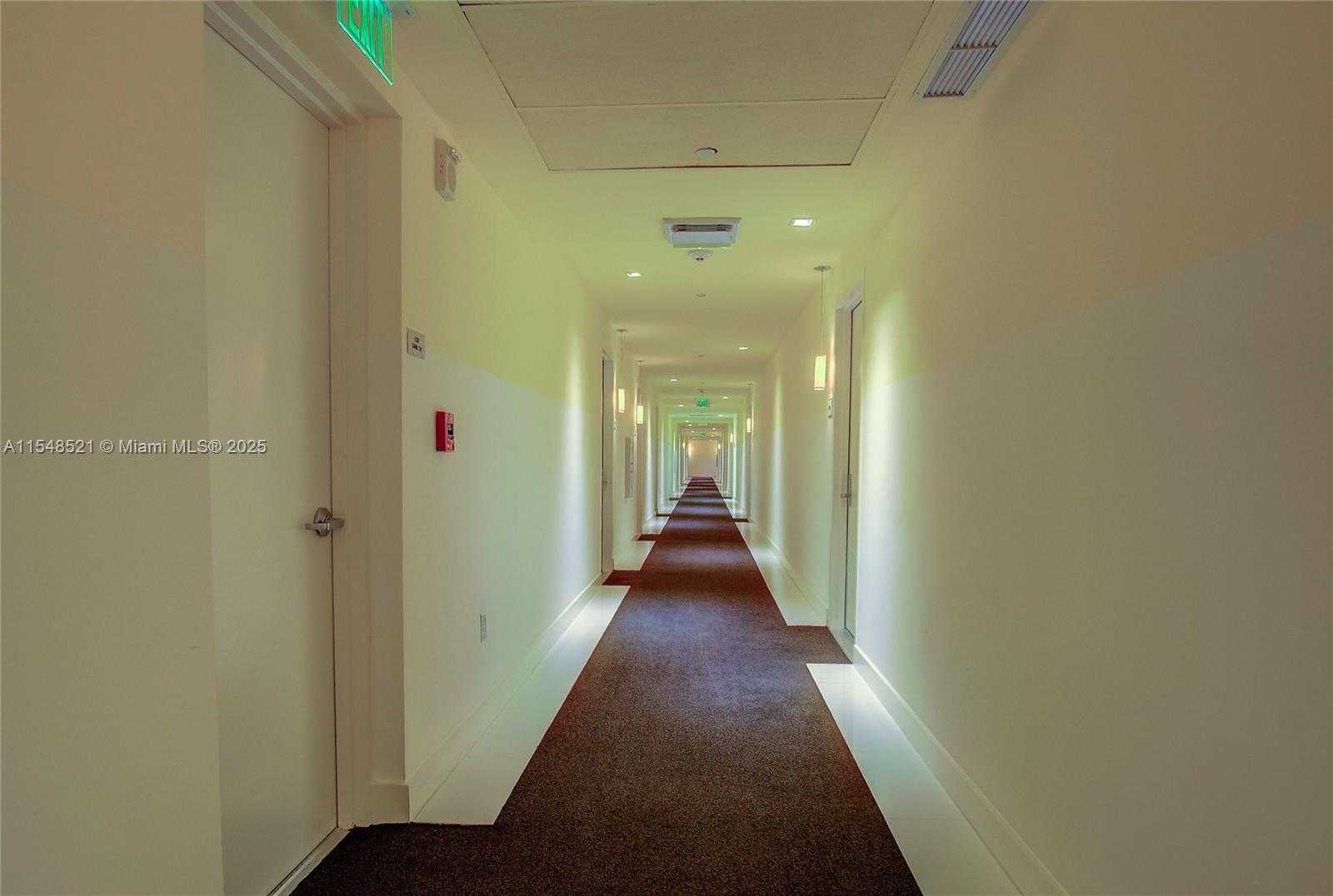 Small Image of 495 BRICKELL AVE #2111, Miami Number 17