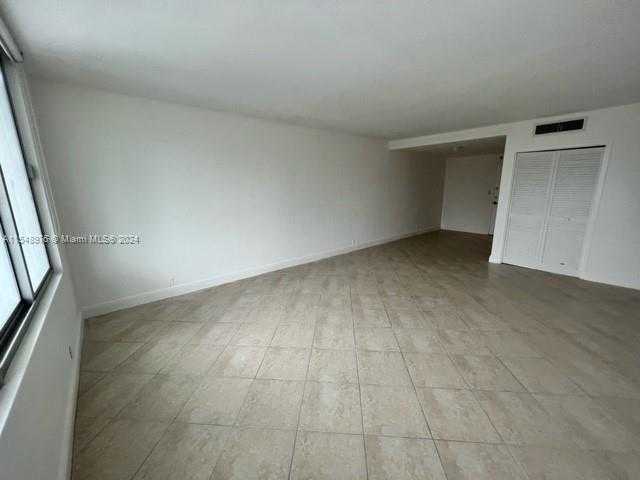 Small Image of 1000 WEST AVE #225, Miami Beach Number 3